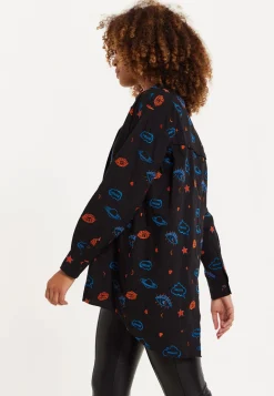 HOUSE OF HOLLAND EMBROIDERED SHIRT IN BLACK
