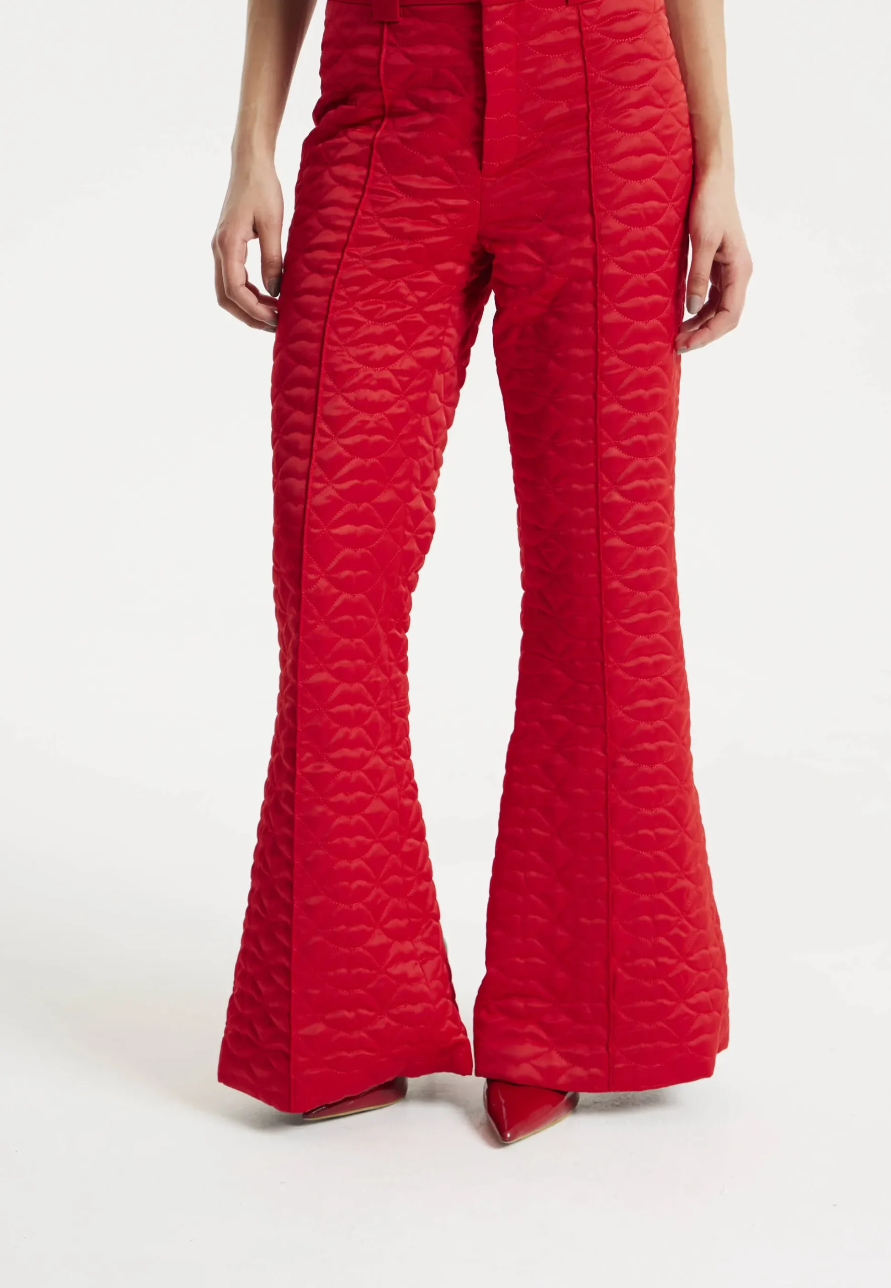 House Of Holland Lips Quilted Trousers In Red