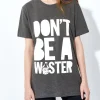House of Holland Unisex "Waster" T-Shirt & Brita fill&go Water Bottle